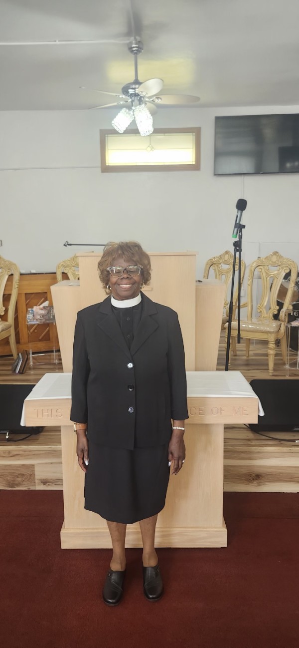 Evangelism Evangelist Paula Collinss Image